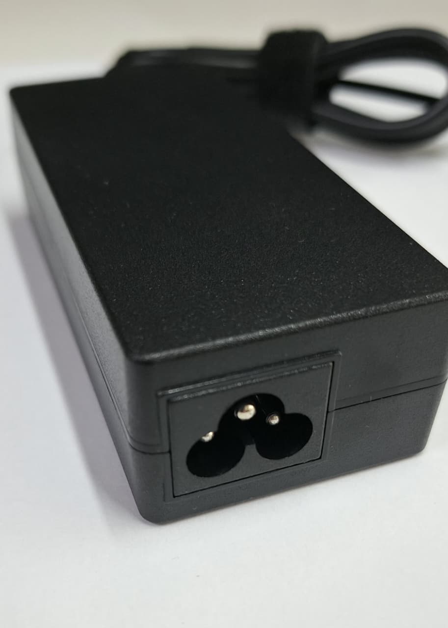 CARGADOR HOMOLOGADO HP COMPAQ 45W / 19.5V / 2.31A / 3.0 X 4.5 MM PUNTA AZUL