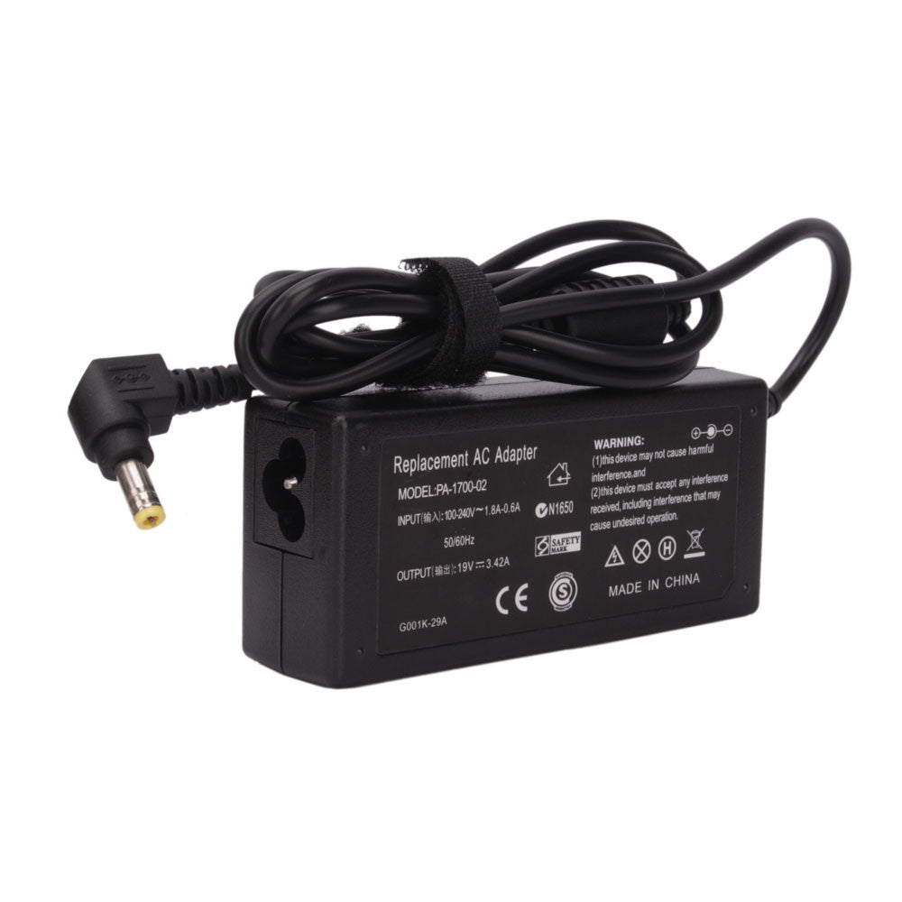 CARGADOR TOSHIBA GENERICO 65W / 19V / 3.42A / 5.5 x 2.5MM