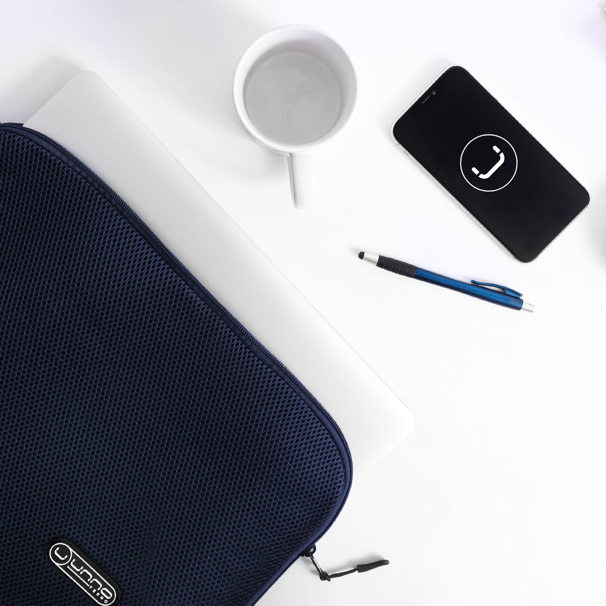 FUNDA UNNO TEKNO CITYSLEEK PARA LAPTOP 15.6" | BG2705BL