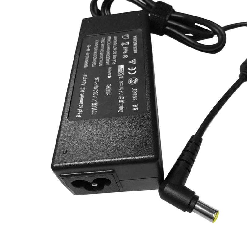 CARGADOR ACER GENERICO 90W / 19V / 4.74A / 5.5 x 1.7MM