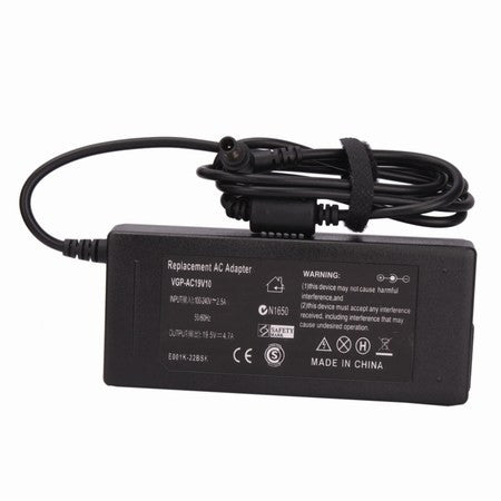 CARGADOR SONY VAIO GENERICO 90W / 19.5V / 4.7A / 4.4 X 6.0MM
