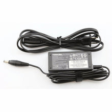 CARGADOR ORIGINAL TOSHIBA 45W / 19V / 2.37A / 5.5 x 2.5MM