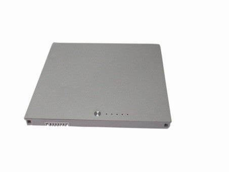 BATERIA APPLE MacBook Pro 15PUL A1175 60W 6 CELDA PLATA - (ENTREGA 15 DÍAS HÁBILES)