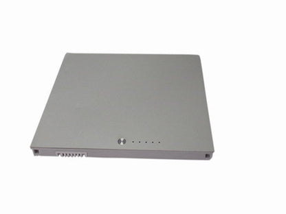 BATERIA APPLE MacBook Pro 15PUL A1175 60W 6 CELDA PLATA - (ENTREGA 15 DÍAS HÁBILES)