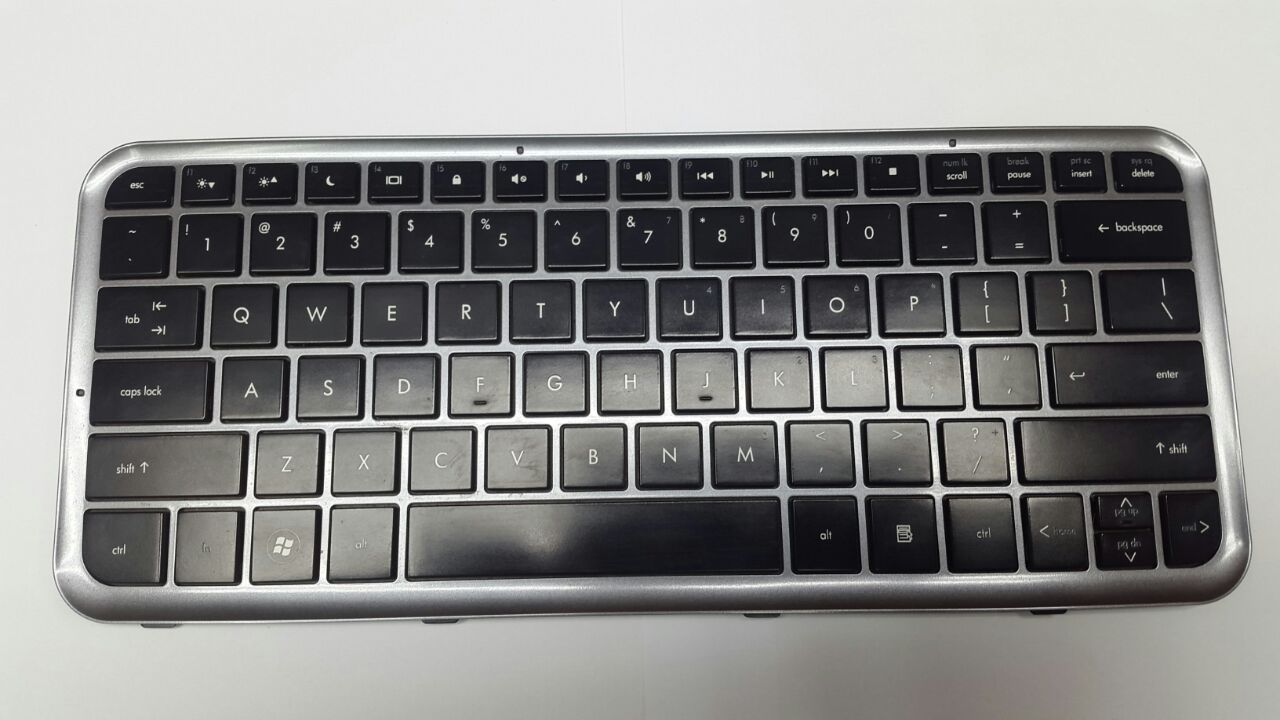 TECLADO HP COMPAQ PAVILION DM3-1000 DM3T-1100 DM3-1000 DM3-2000 NSK-HKU01 NEGRO CON FRAME PLATEADO