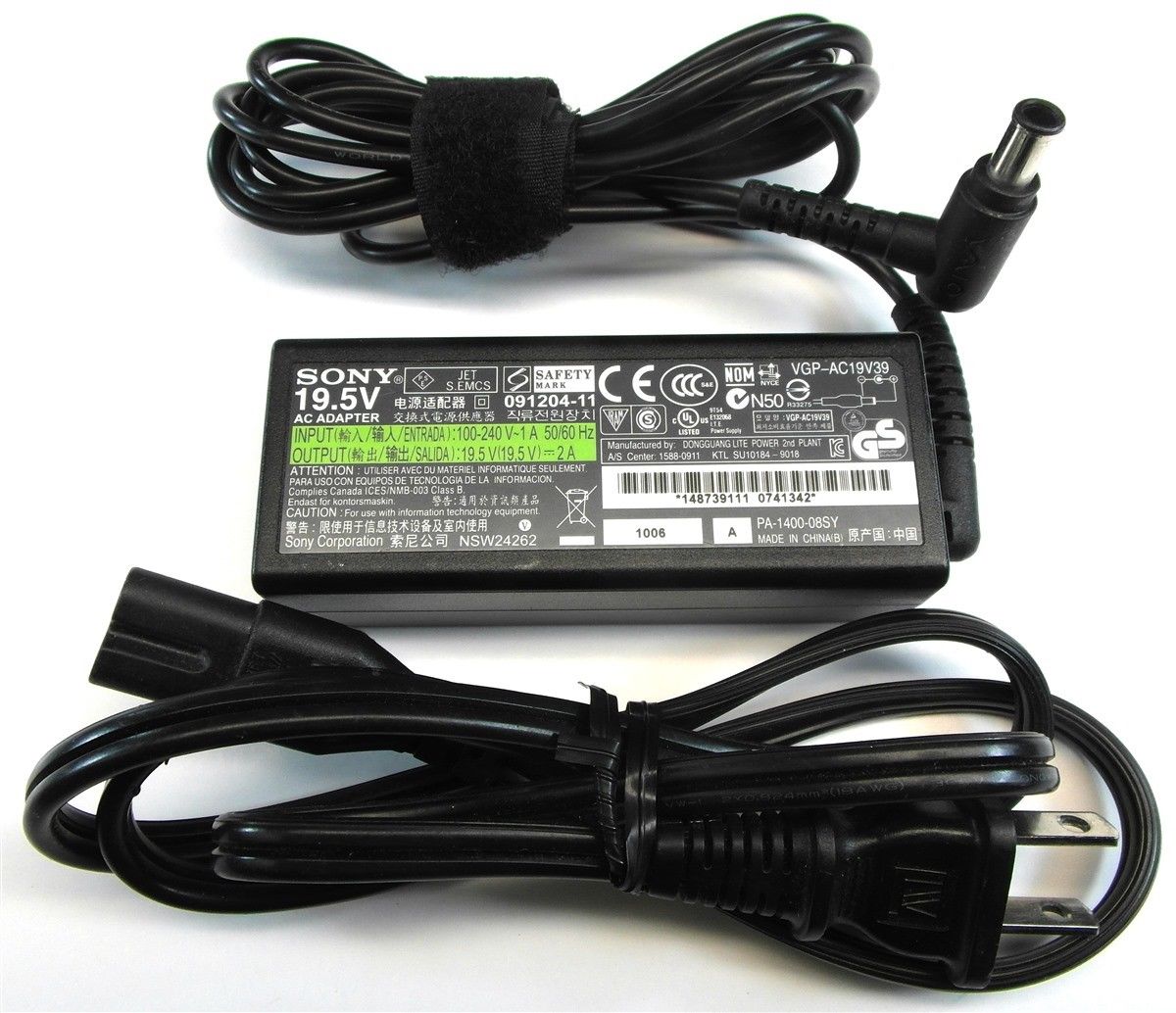 CARGADOR SONY VAIO ORIGINAL USADO 39W ~ 40W / 19.5V / 3.9A / 4.4 X 6.0MM