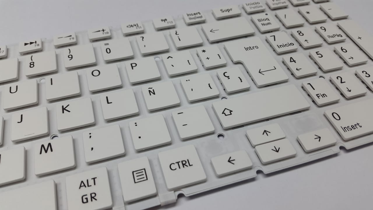 TECLADO TOSHIBA P50W P50D P55D P55T P55W L50-B L50D L50t C55-C S55-B S55D S55t