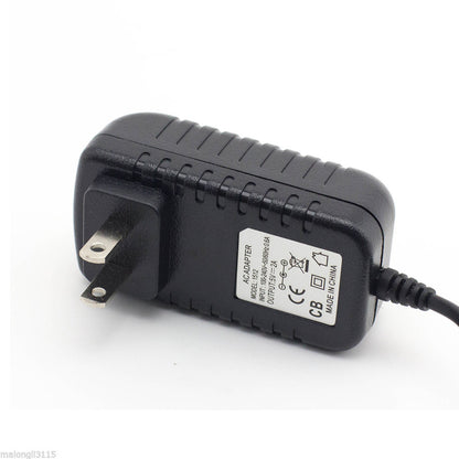 CARGADOR GENERICO PARA TABLET 5V / 2.5A / 2.5 MM X 0.7MM