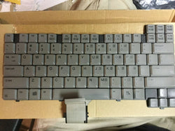 TECLADO HP COMPAQ  USADO ARMADA E500 354199-001 SPS 154877-161