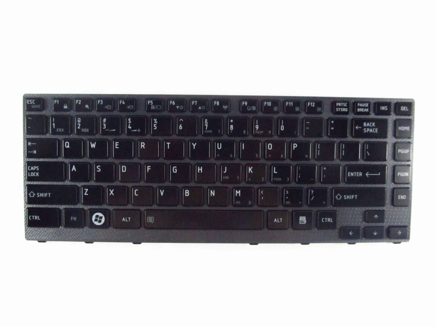 TECLADO TOSHIBA SATELLITE M600 M640 M645 M650 P700 P740 P745