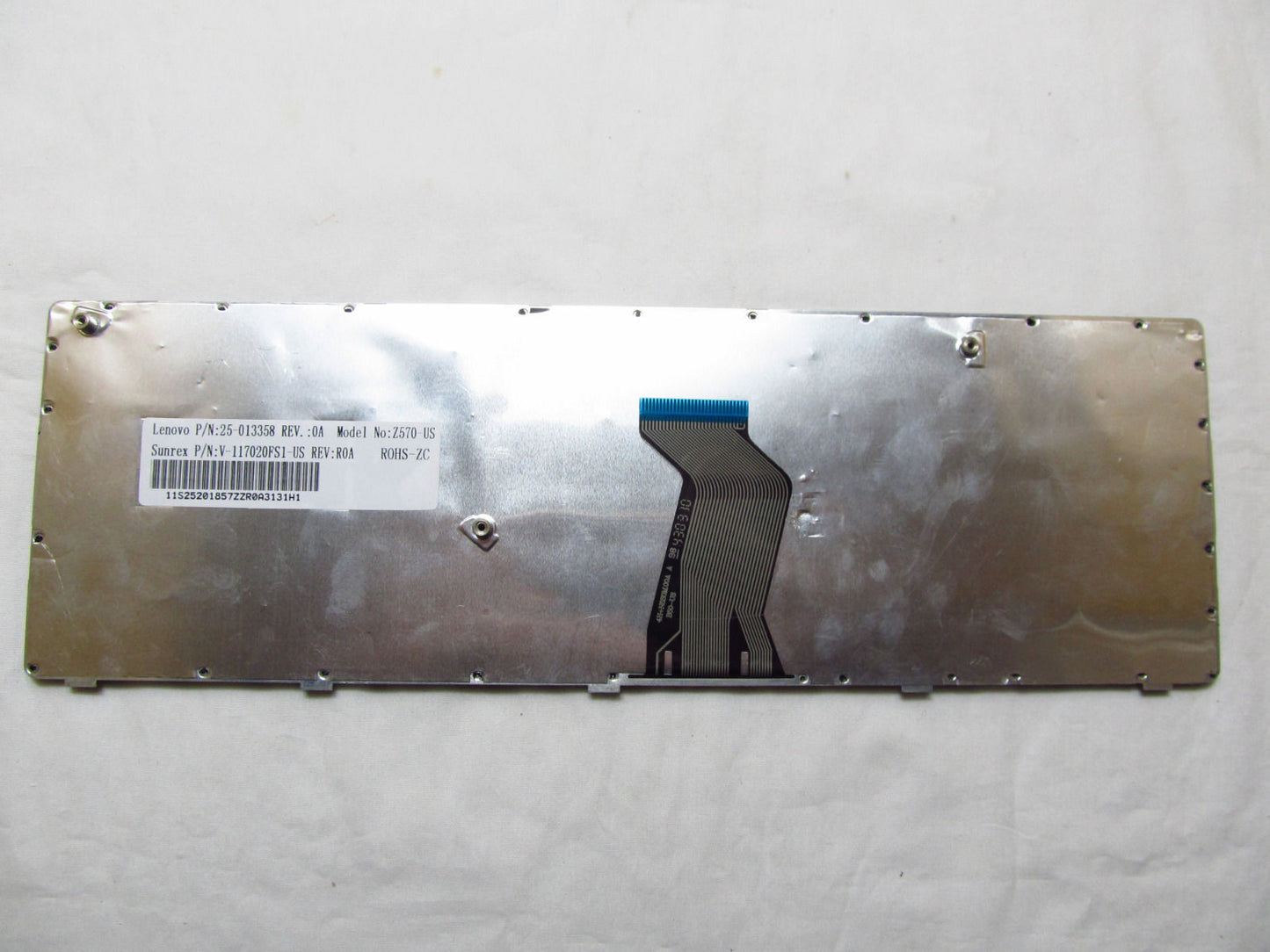 TECLADO LENOVO IBM Z570 V570 B570 B570A B570G B575 B590 CON FRAME NEGRO